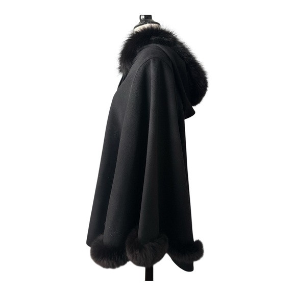 Sofia Cashmere Wool Fox Fur Trim Cape Black Luxe Wrap Poncho with Pockets - Picture 7 of 12